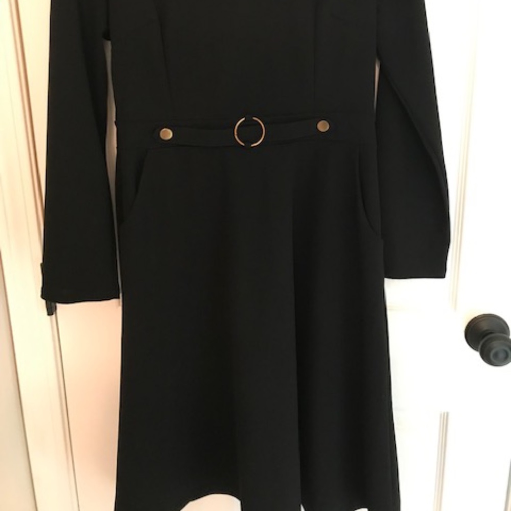 Dress - Picture 2 of 3